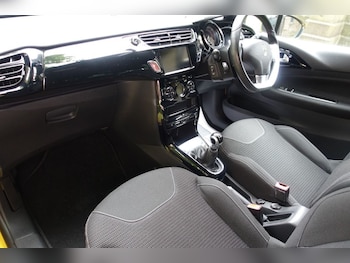 Used DS Automobiles DS 3 2015 for sale - 79114421: Photo
