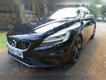 Used Volvo V40 2017 for sale - 79506645: Photo