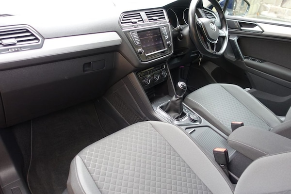 Used Volkswagen Tiguan 2017 for sale - 76279862: Photo 4