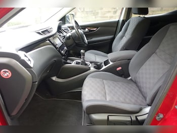 Used Nissan Qashqai 2016 for sale - 79385192: Photo