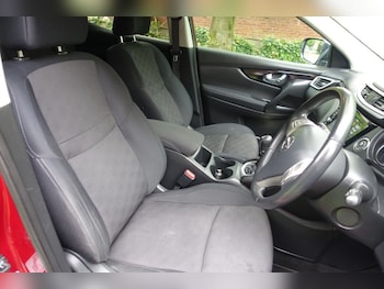 Used Nissan Qashqai 2016 for sale - 79385192: Photo