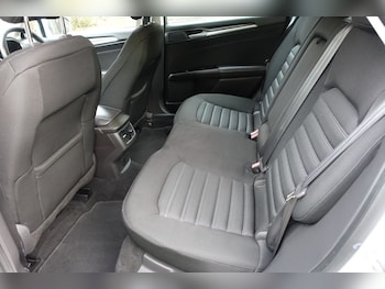 Used Ford Mondeo 2016 for sale - 78918894: Photo