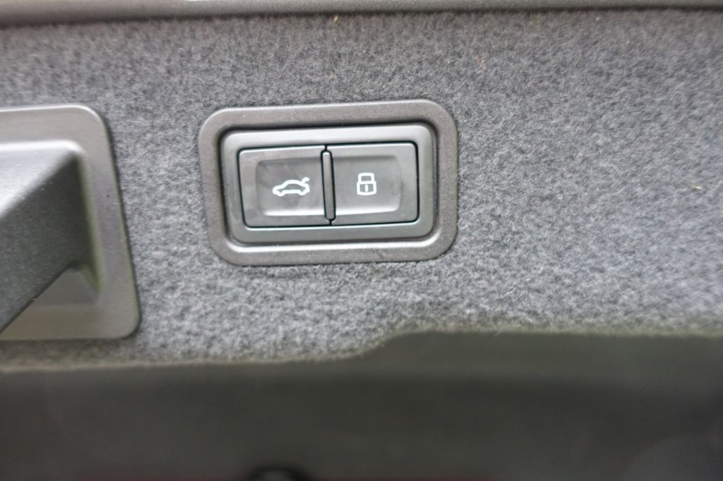 Used Audi A8 2019 for sale - 76558530: Photo 19