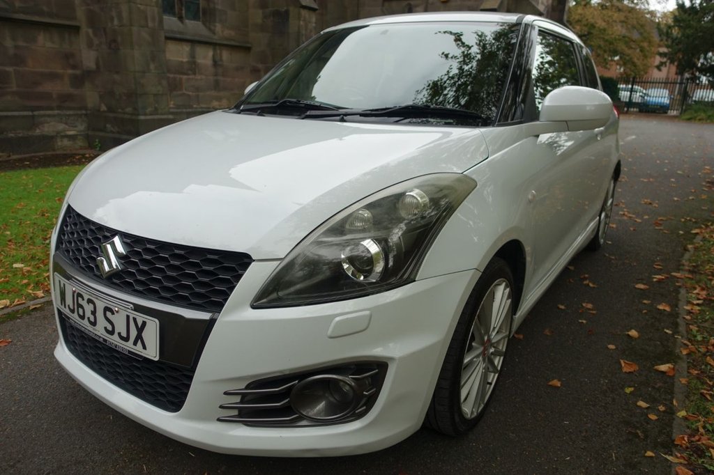 Used Suzuki Swift 2013 for sale - 76056654: Photo 1