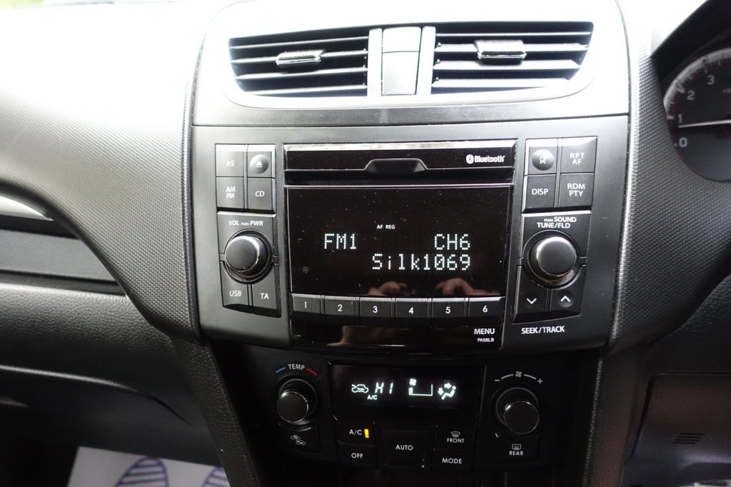 Used Suzuki Swift 2013 for sale - 76056654: Photo 6