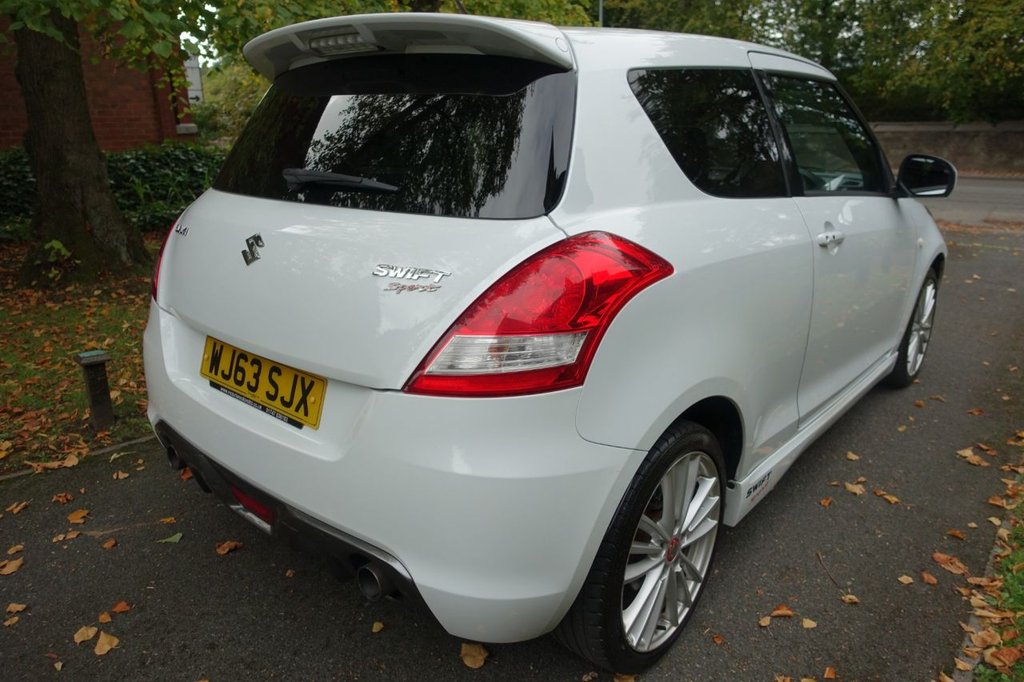Used Suzuki Swift 2013 for sale - 76056654: Photo 9