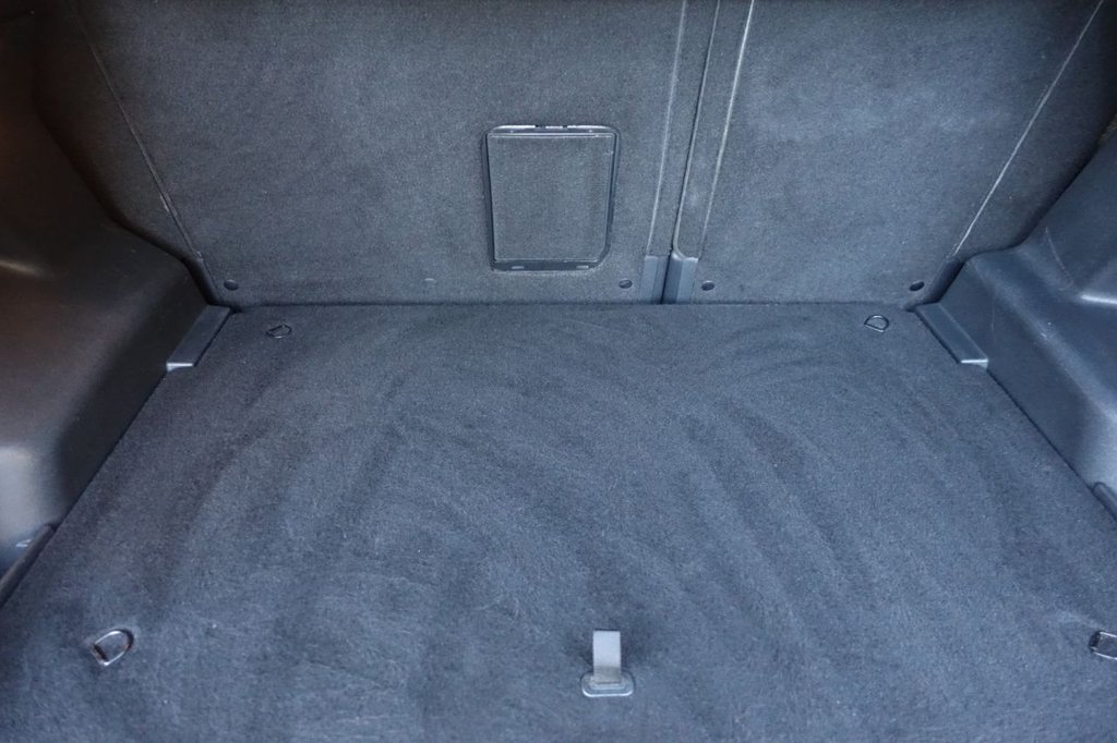 Used Citroen C3 Picasso 2016 for sale - 77953067: Photo 17