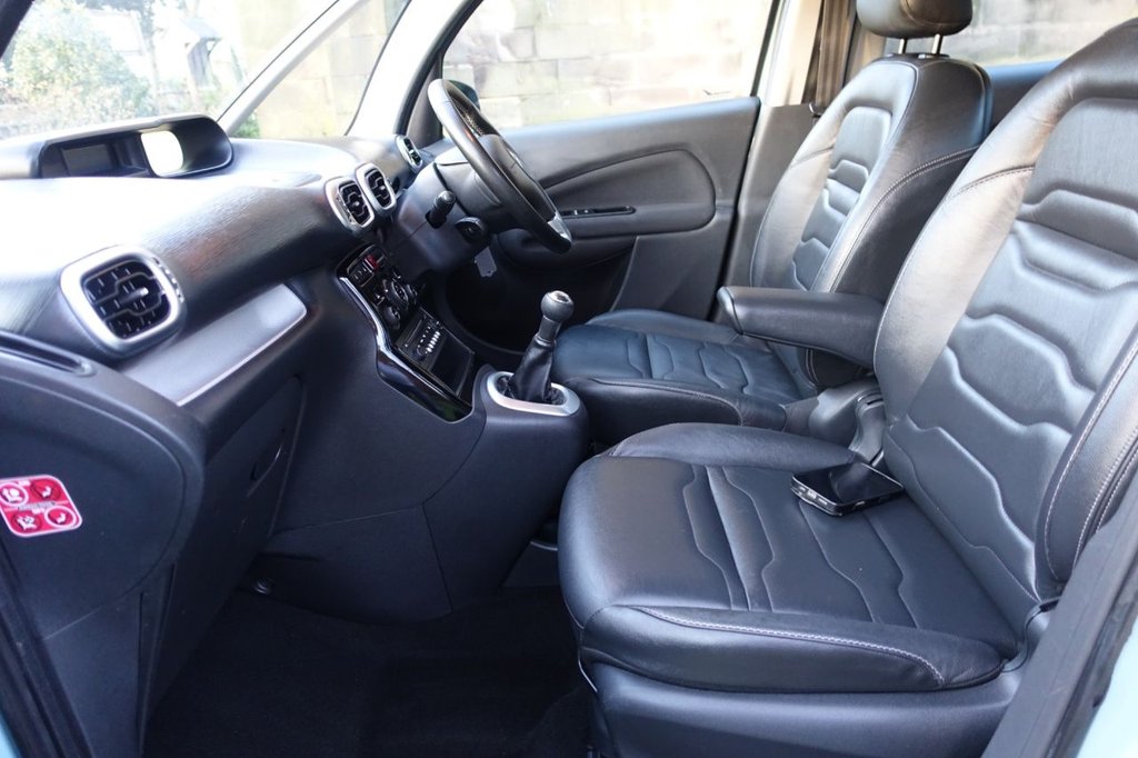 Used Citroen C3 Picasso 2016 for sale - 77953067: Photo 2