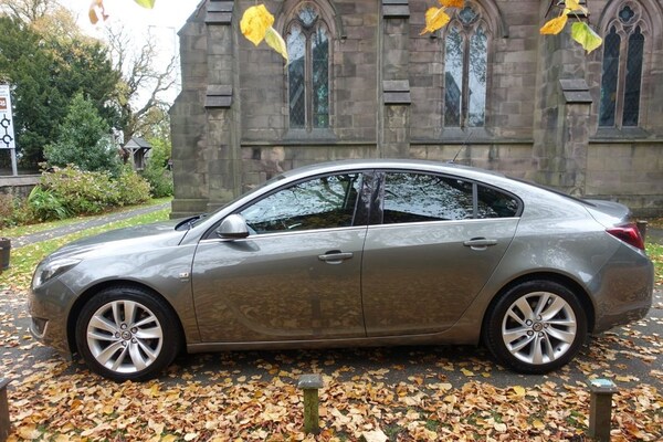 Used Vauxhall Insignia 2017 for sale - 76291511: Photo 12