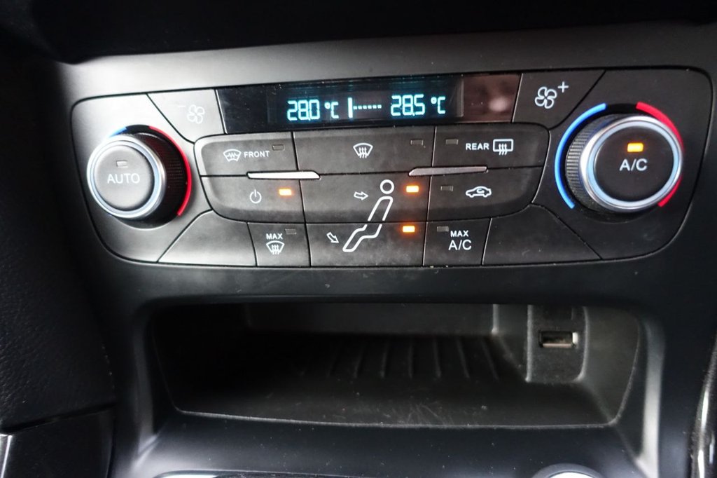 Used Ford Focus 2016 for sale - 77557714: Photo 8