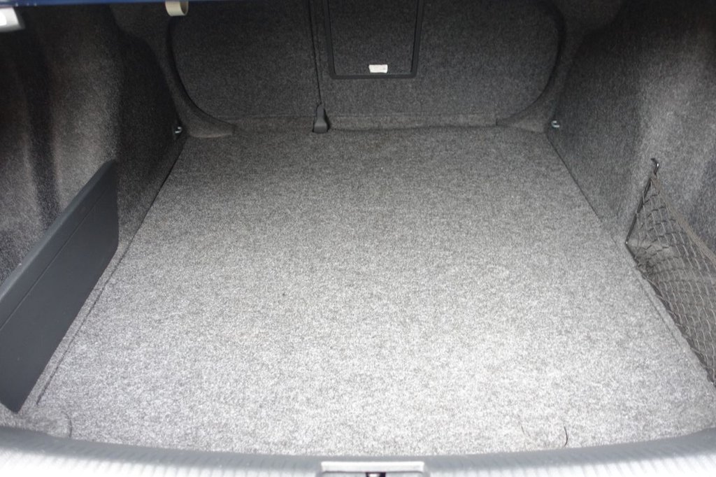 Used Volkswagen Jetta 2015 for sale - 76454628: Photo 17