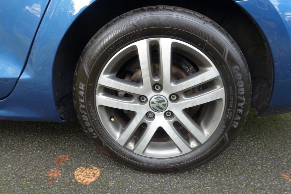 Used Volkswagen Jetta 2015 for sale - 76454628: Photo 24