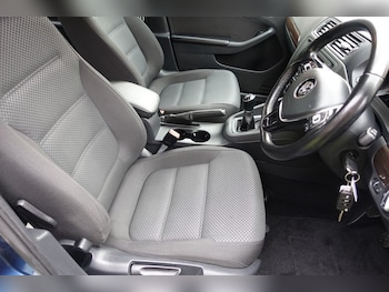 Used Volkswagen Jetta 2015 for sale - 76454628: Photo