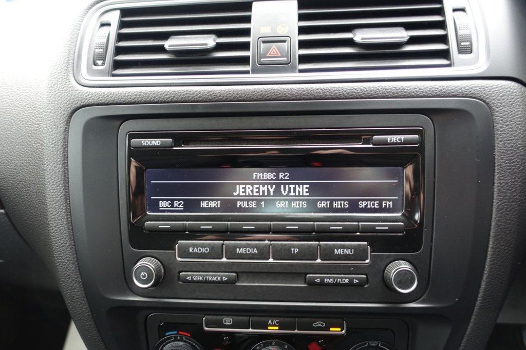 Used Volkswagen Jetta 2015 for sale - 76454628: Photo 7