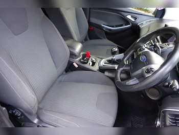 Used Ford Focus 2014 for sale - 75960827: Photo