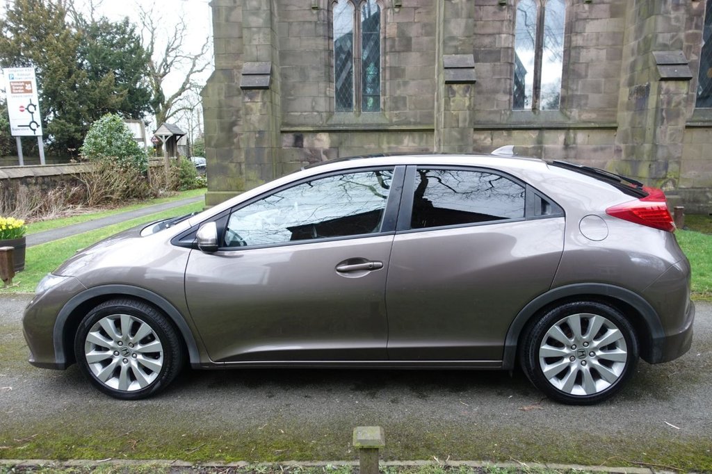 Used Honda Civic 2014 for sale - 77719783: Photo 13