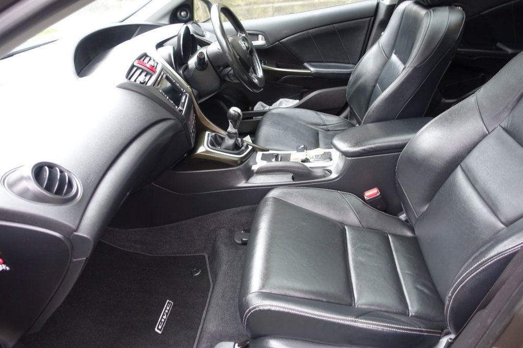 Used Honda Civic 2014 for sale - 77719783: Photo 2