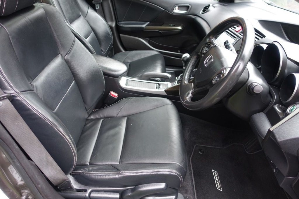 Used Honda Civic 2014 for sale - 77719783: Photo 3