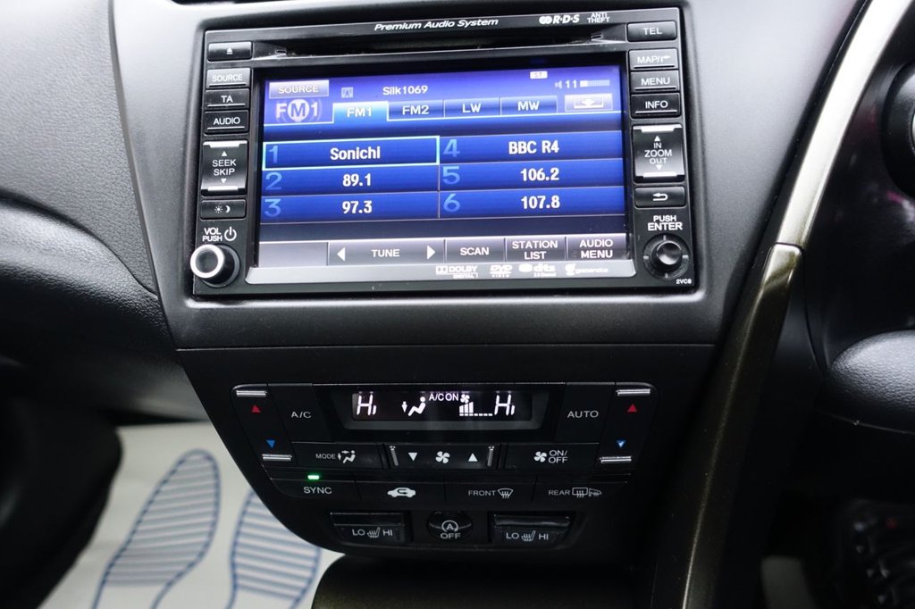 Used Honda Civic 2014 for sale - 77719783: Photo 9