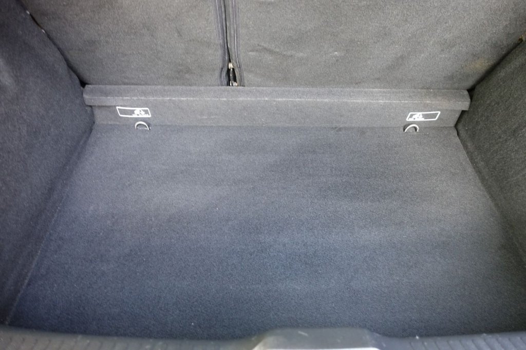 Used Renault Clio 2018 for sale - 77820828: Photo 17