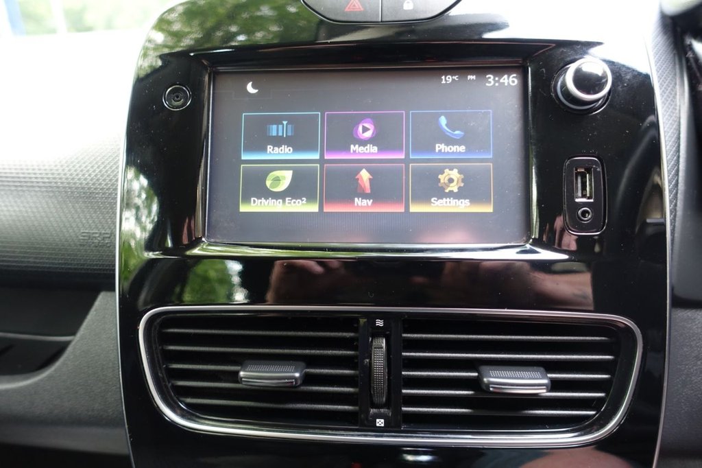 Used Renault Clio 2018 for sale - 77820828: Photo 6