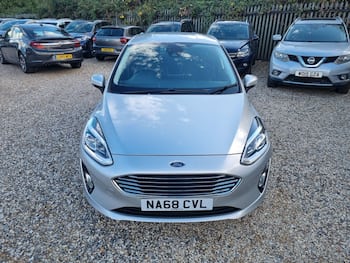 Used Ford Fiesta 2018 for sale - 79645254: Photo