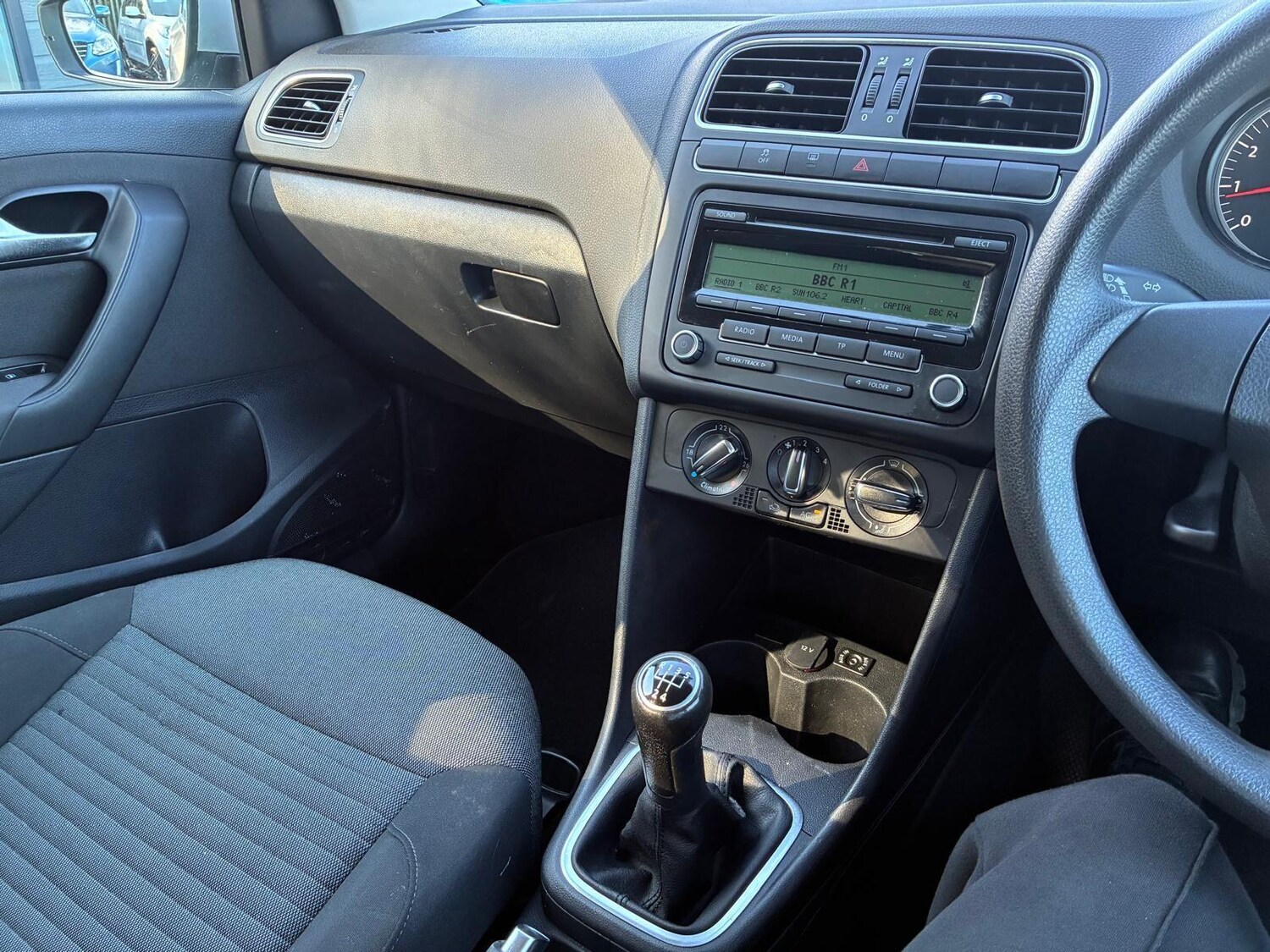 Used Volkswagen Polo 2011 for sale - 78157747: Photo 16