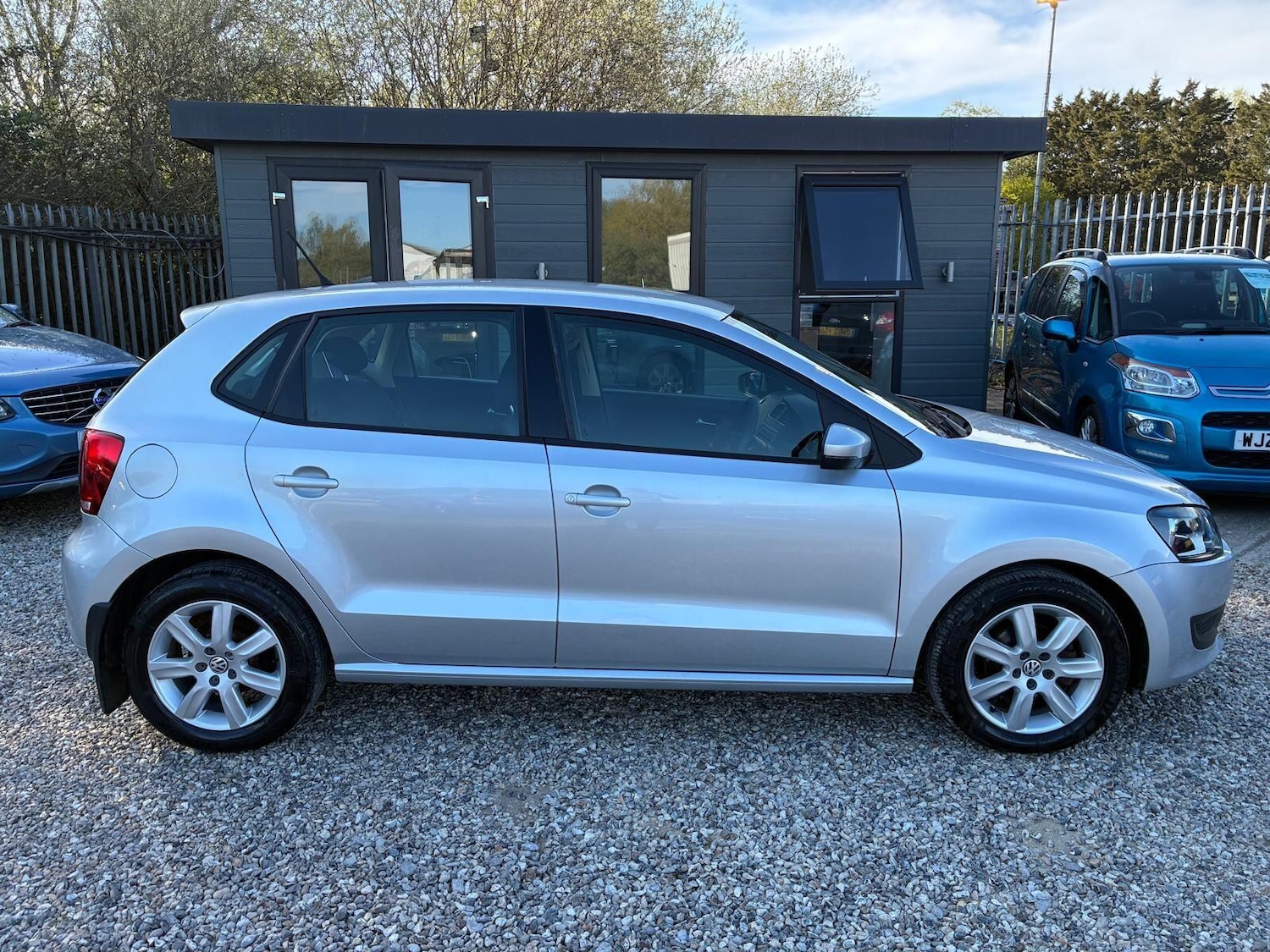 Used Volkswagen Polo 2011 for sale - 78157747: Photo 8