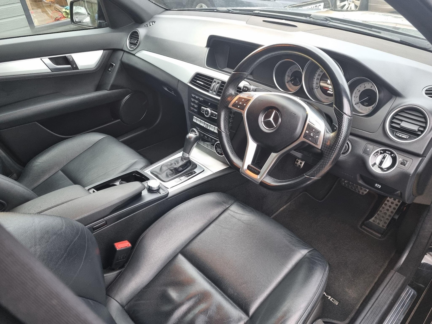 Used Mercedes-Benz C Class 2013 for sale - 77144191: Photo 10
