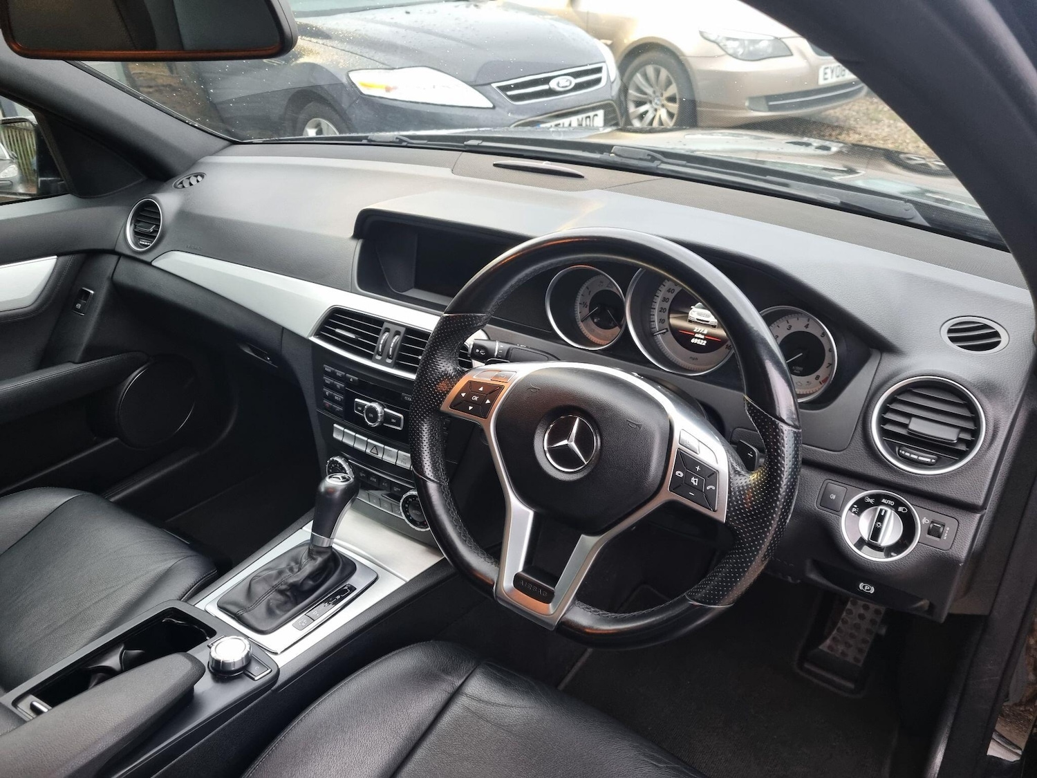 Used Mercedes-Benz C Class 2013 for sale - 77144191: Photo 9