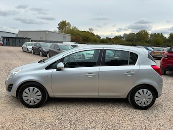 Used Vauxhall Corsa 2013 for sale - 79540304: Photo
