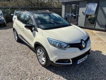 Used Renault Captur 2015 for sale - 77882324: Photo