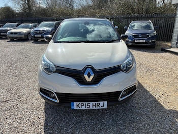 Used Renault Captur 2015 for sale - 77882324: Photo