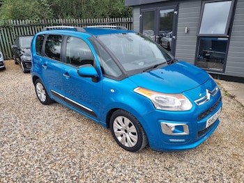 (63) - 1.6 HDi Exclusive Euro 5 5dr