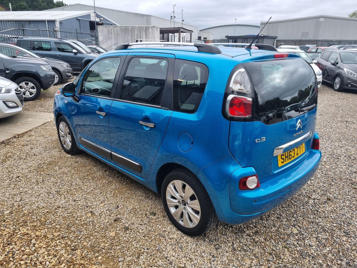Vehicle 4