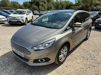 Used Ford S-Max 2015 for sale - 79532744: Photo