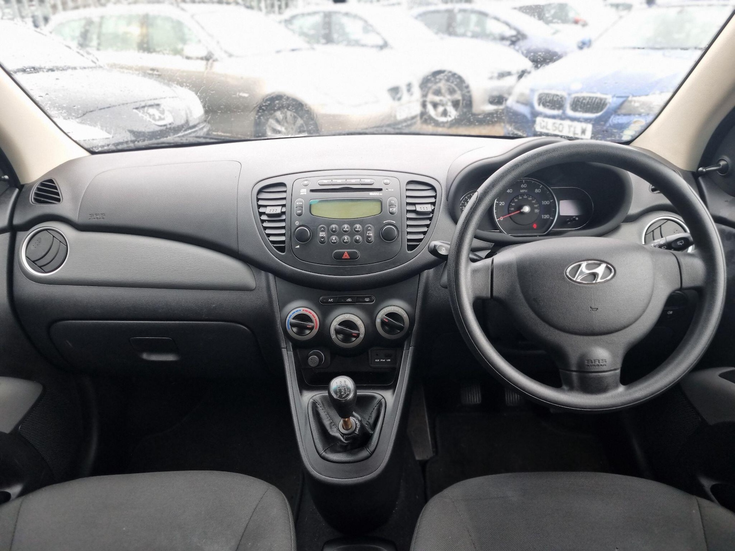 Used Hyundai i10 2013 for sale - 76549874: Photo 12