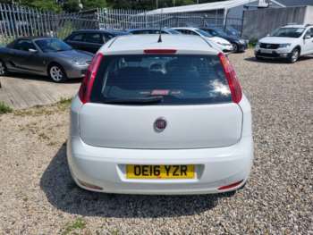 Used Fiat Punto 2016 for sale - 74958045: Photo
