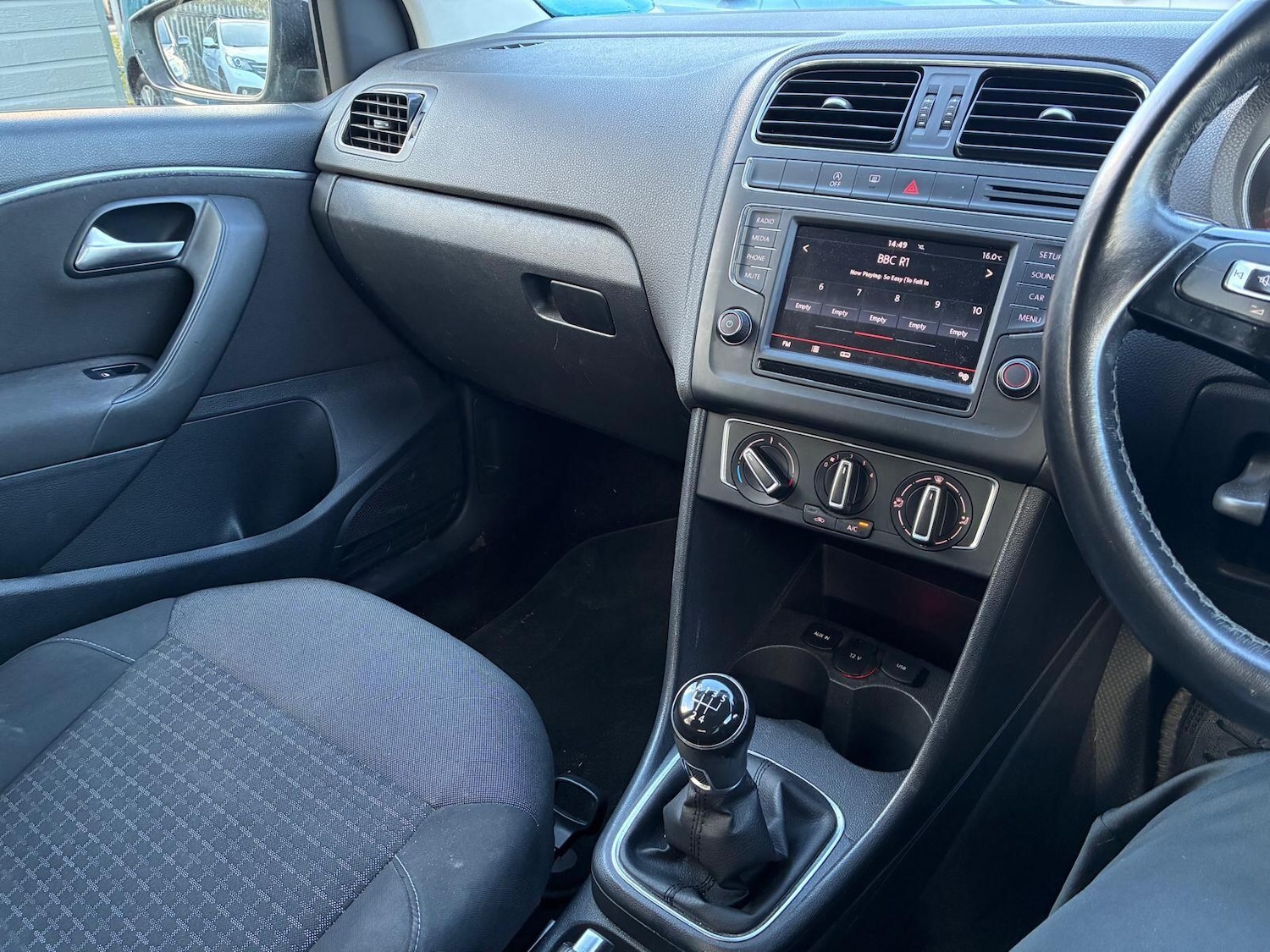 Used Volkswagen Polo 2016 for sale - 78020366: Photo 17