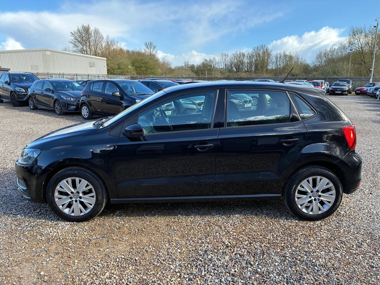 Used Volkswagen Polo 2016 for sale - 78020366: Photo 4