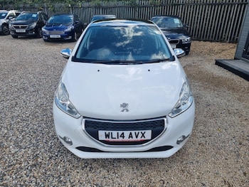 Used Peugeot 208 2014 for sale - 75719437: Photo