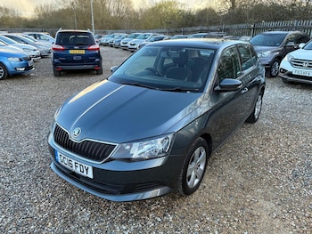 Used Skoda Fabia 2016 for sale - 77823784: Photo