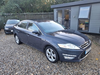 2011 (11) - 2.0 Titanium 5dr