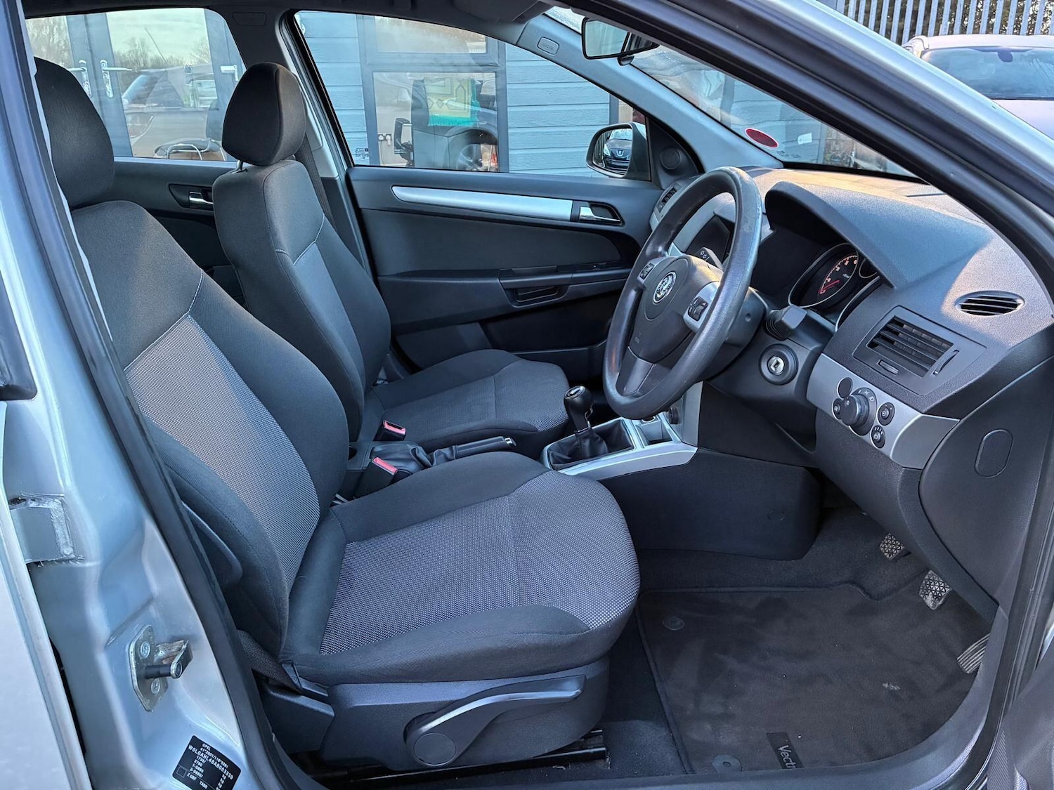 Used Vauxhall Astra 2009 for sale - 77387496: Photo 11