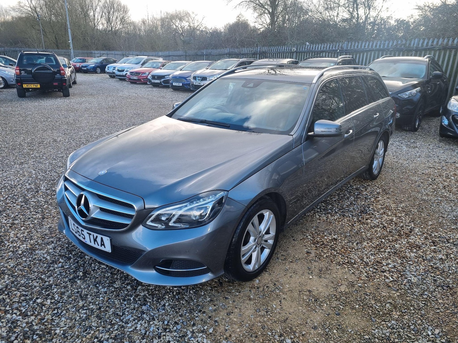Used Mercedes-Benz E Class 2015 for sale - 77509836: Photo 3