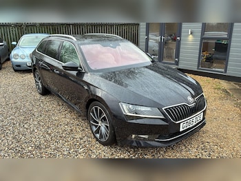 2015 (65) - 2.0 TDI Laurin & Klement DSG Auto 6Spd 4WD Euro 6 (s/s) 5dr