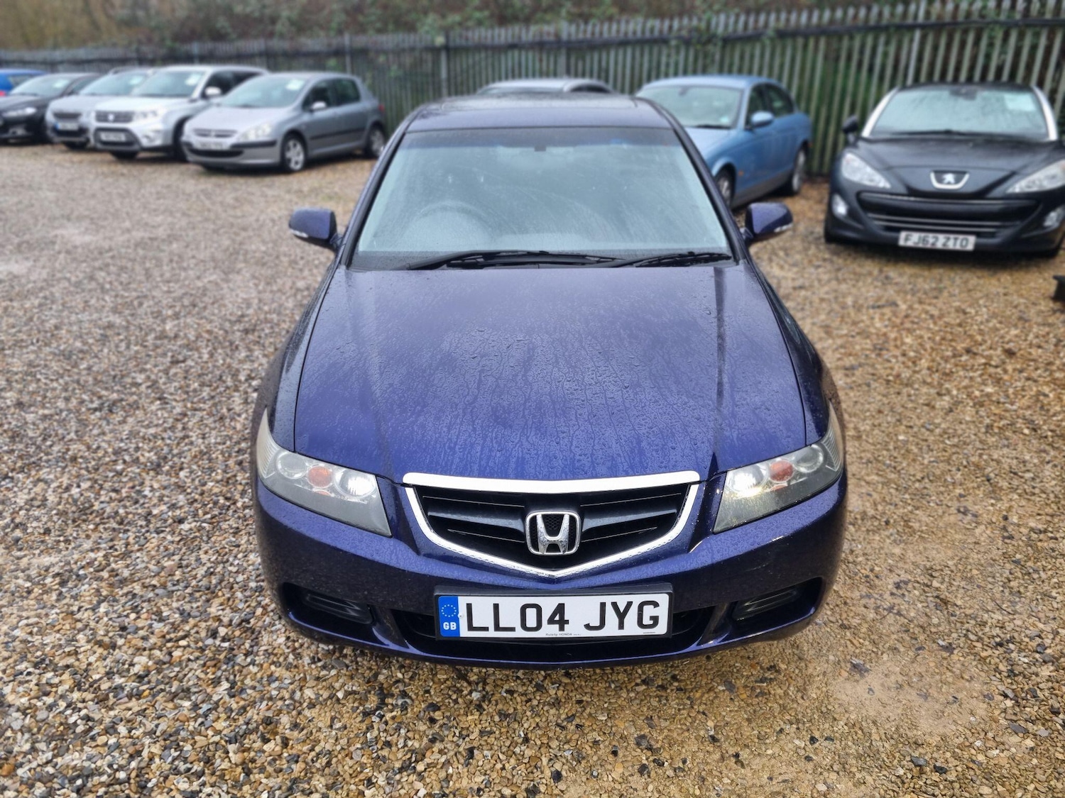 Used Honda Accord 2004 for sale - 77119956: Photo 2