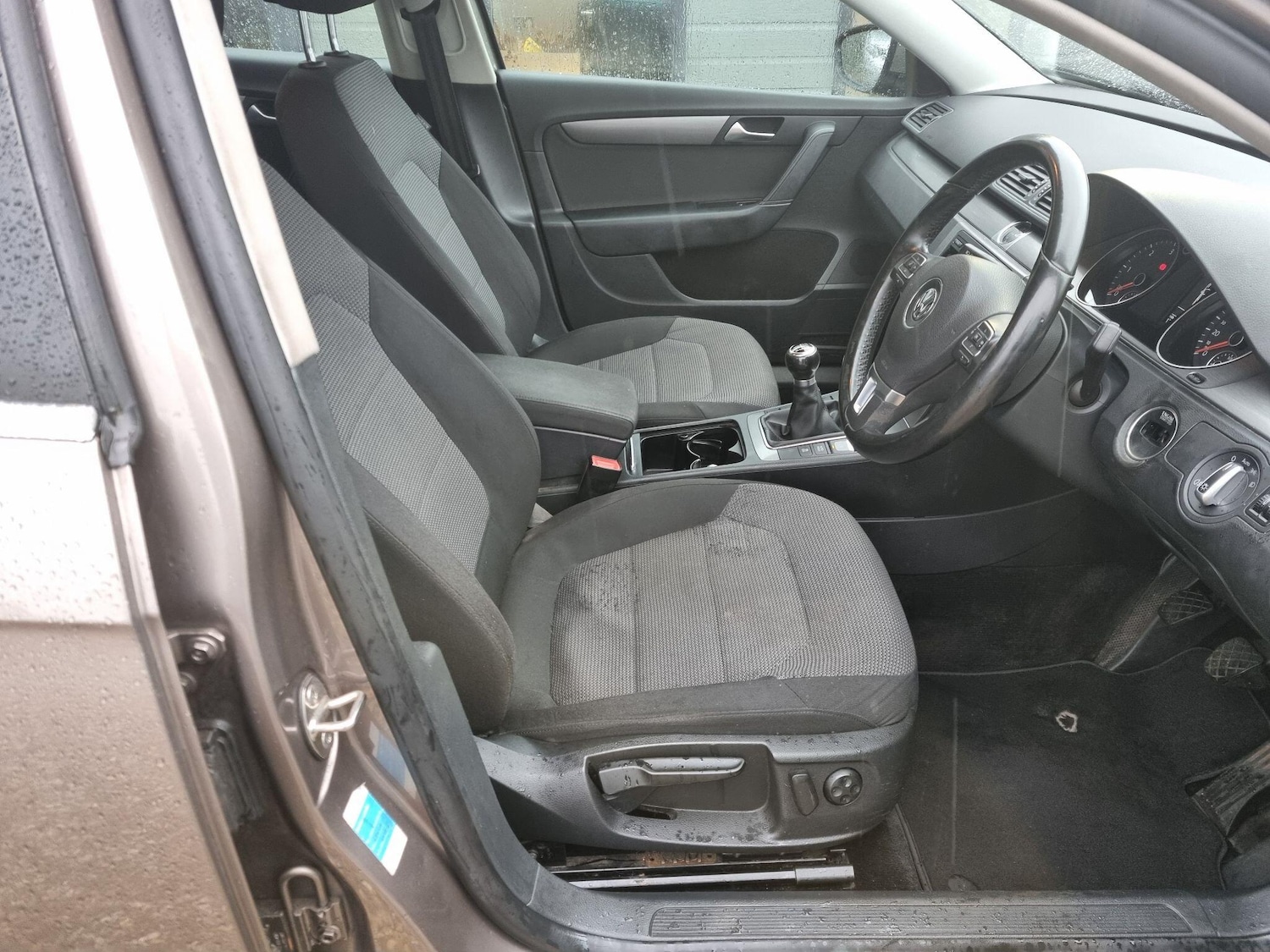 Used Volkswagen Passat 2012 for sale - 76398259: Photo 10