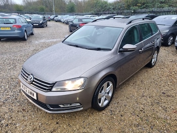Used Volkswagen Passat 2012 for sale - 76398259: Photo