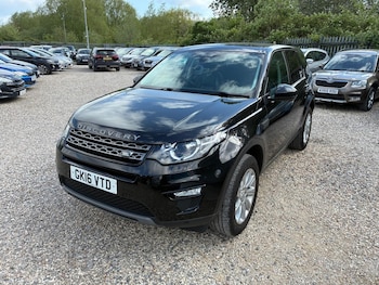 Used Land Rover Discovery Sport 2016 for sale - 78417192: Photo